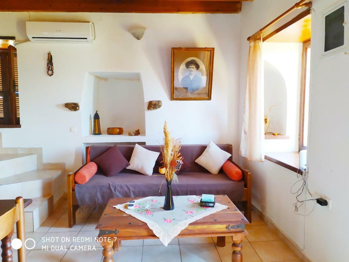 Villa Chrysodimi Chalki Town Bagian luar foto