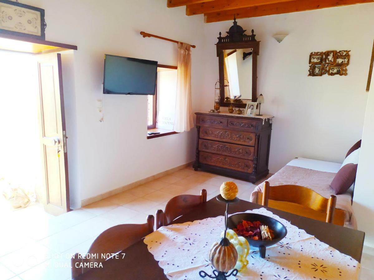 Villa Chrysodimi Chalki Town Bagian luar foto