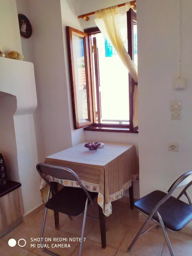 Villa Chrysodimi Chalki Town Bagian luar foto